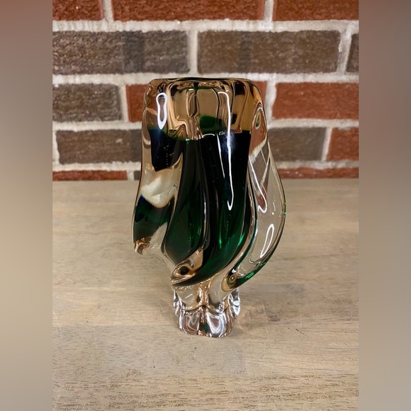 Vtg. Czech Bohemian Chribska Twisted Green Glass Vase by Hospodka - Picture 1 of 10